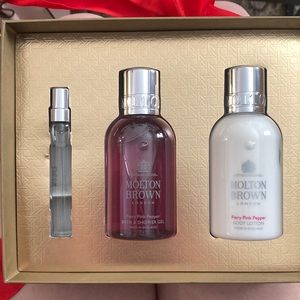 Molton Brown Gift Set